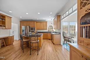 5720 Huntford Ln, Raleigh, NC 27606 - Photo 9