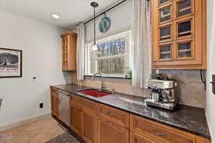 221 Highland Springs Ln, Holly Springs, NC 27540 - Photo 11