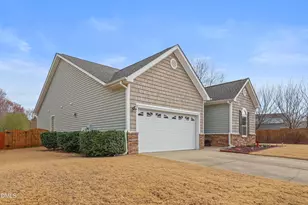 1435 Dairy Glen Dr, Fuquay-Varina, NC 27526 - Photo 3