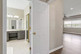 107 Covington Dr, Chapel Hill, NC 27514 - Photo 21