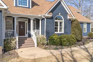 701 Parkridge Dr, Clayton, NC 27527 - Photo 3