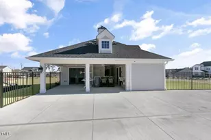 584 Providence Crk Dr, Fuquay Varina, NC 27526 - Photo 5