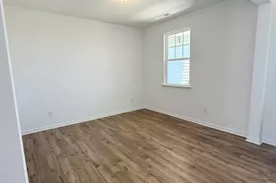 584 Providence Crk Dr, Fuquay Varina, NC 27526 - Photo 7