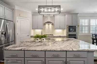 609 Angelica Circle, Cary, NC 27518 - Photo 5