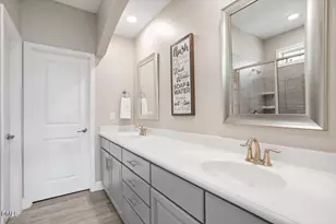 609 Angelica Cir, Cary, NC 27518 - Photo 21