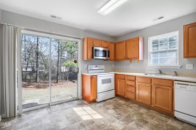 112 Red Feather Court, Holly Springs, NC 27540 - Photo 5