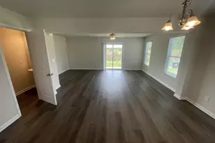 1100 Peony Ln, Youngsville, NC 27596 - Photo 7