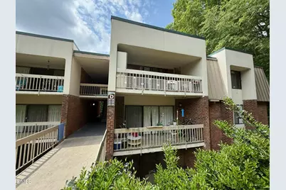 500 Umstead Drive #Unit 208, Chapel Hill, NC 27516 - Photo 3