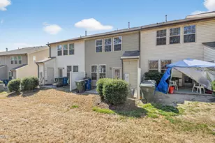 1221 Garden Stone Dr, Raleigh, NC 27610 - Photo 3