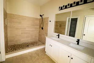 225 Parker Rd, Four Oaks, NC 27524 - Photo 27