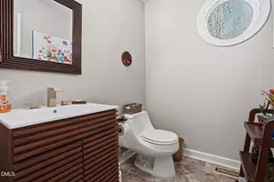 2024 Hillyridge Ct, Raleigh, NC 27603 - Photo 11