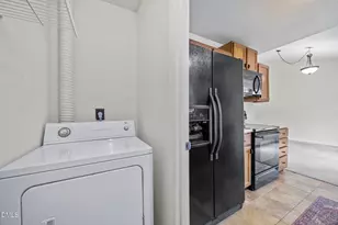 2610 Hitchcock Dr, Durham, NC 27705 - Photo 19