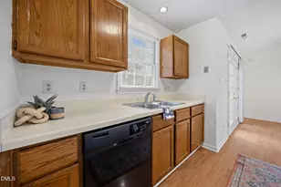 2626 Hitchcock Dr, Durham, NC 27705 - Photo 9