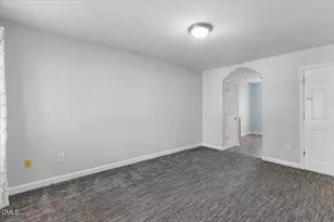 444 Jeffries St, Burlington, NC 27217 - Photo 9