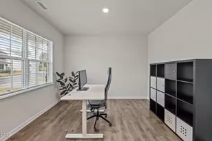 2113 Fletchers Rdg Dr, Durham, NC 27703 - Photo 7