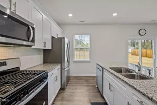 2113 Fletchers Rdg Dr, Durham, NC 27703 - Photo 17