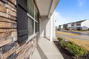 2113 Fletchers Rdg Dr, Durham, NC 27703 - Photo 5