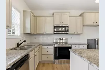 308 Chamberlain Drive, Clayton, NC 27527 - Photo 7