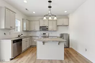 308 Chamberlain Dr, Clayton, NC 27527 - Photo 17