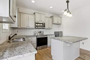 308 Chamberlain Dr, Clayton, NC 27527 - Photo 19