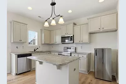 308 Chamberlain Drive, Clayton, NC 27527 - Photo 5
