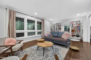 1300 Leclair St, Chapel Hill, NC 27517 - Photo 9