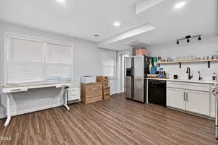 1300 Leclair St, Chapel Hill, NC 27517 - Photo 31