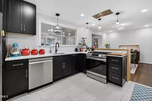 1300 Leclair St, Chapel Hill, NC 27517 - Photo 15