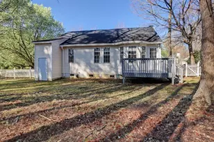 325 Wolfbridge Rd, Holly Springs, NC 27540 - Photo 23