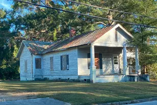 211 Fairview Ave SW, Wilson, NC 27893 - Photo 1