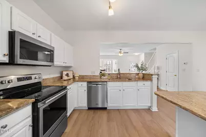 3937 Elizabeth Glen Way, Jamestown, NC 27282 - Photo 15