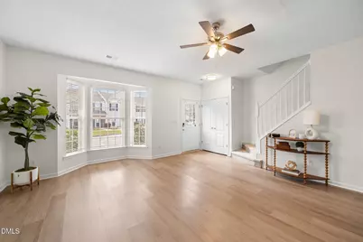 3937 Elizabeth Glen Way, Jamestown, NC 27282 - Photo 9