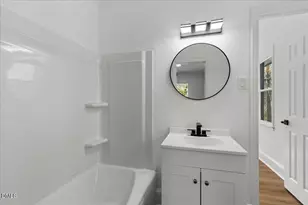 548 W Spring St, Henderson, NC 27536 - Photo 15