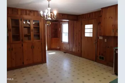 301 W Gannon Avenue, Zebulon, NC 27597 - Photo 15