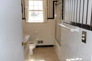 301 W Gannon Ave, Zebulon, NC 27597 - Photo 13