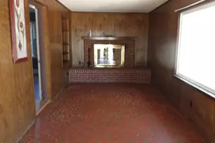 301 W Gannon Ave, Zebulon, NC 27597 - Photo 11