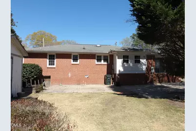 301 W Gannon Avenue, Zebulon, NC 27597 - Photo 5