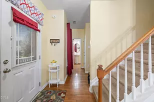133 Haywood Ln, Clayton, NC 27527 - Photo 5