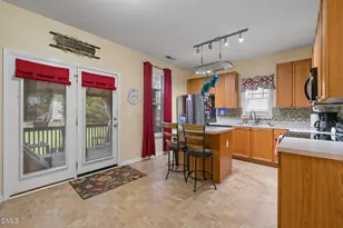 133 Haywood Ln, Clayton, NC 27527 - Photo 9