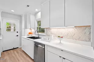 1124 Hardimont Rd, Raleigh, NC 27609 - Photo 11