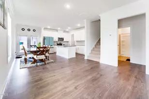 725 Andrade Dr, Fuquay Varina, NC 27526 - Photo 5