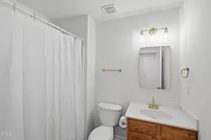 31 Edgebrook Cir, Durham, NC 27703 - Photo 19