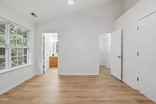 31 Edgebrook Cir, Durham, NC 27703 - Photo 17