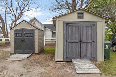 100 E E Street, Erwin, NC 28339 - Photo 27