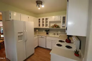 4138 Deepwood Cir, Durham, NC 27707 - Photo 17