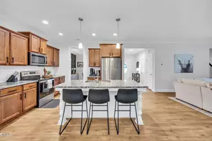 521 Joseph Alexander Dr, Fuquay Varina, NC 27526 - Photo 3