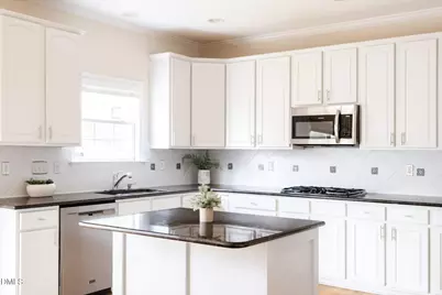 1124 Woodlands Creek Way, Apex, NC 27502 - Photo 17