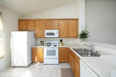 914 Cinnamon Drive, Durham, NC 27713 - Photo 7