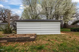 106 W Graham St, Mebane, NC 27302 - Photo 25