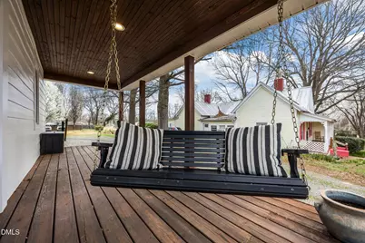 106 W Graham Street, Mebane, NC 27302 - Photo 3